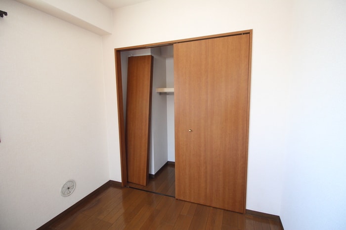 収納 コンフォール空港通り