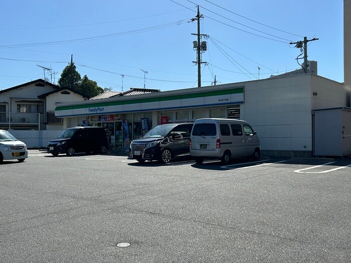 ファミリーマート 深川五丁目店(コンビニ)まで2240m セジュール深川　Ａ棟