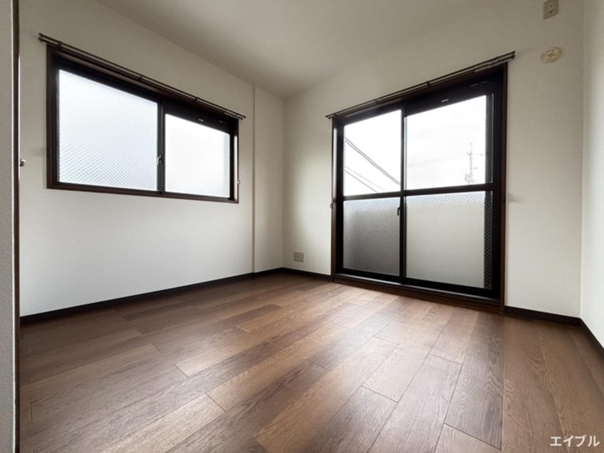 居室 サン　フレアー