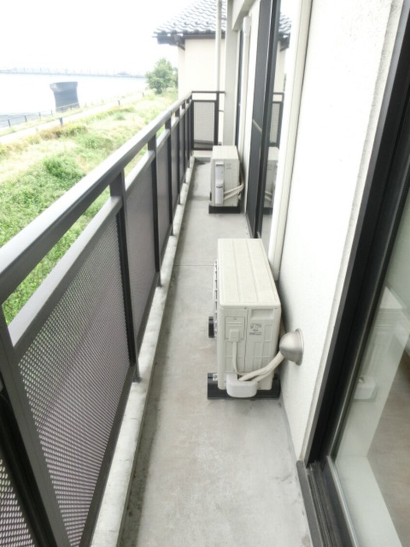 ベランダ・バルコニー 第一クリスビル