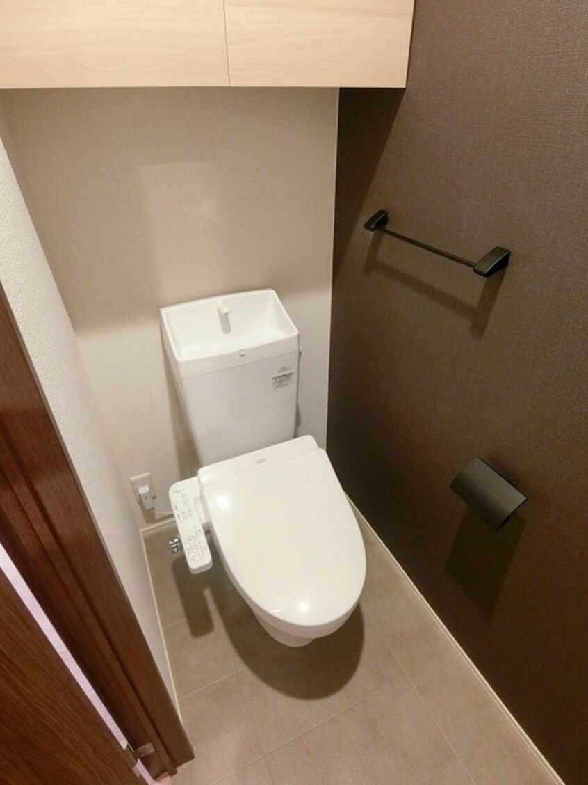 トイレ メゾンボヌール大町