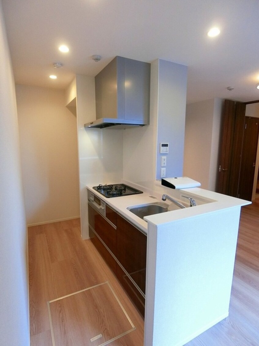 居室 メゾンボヌール大町