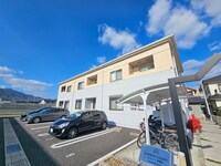 ルミエコート壱番館