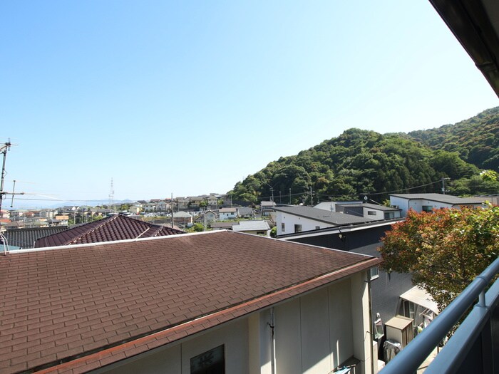 室内からの展望 グランドハイツ高野