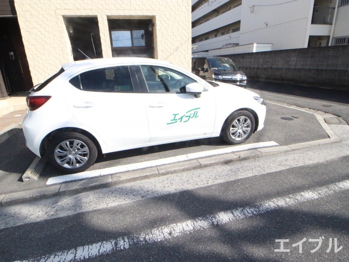 駐車場 リベーラ楽々園