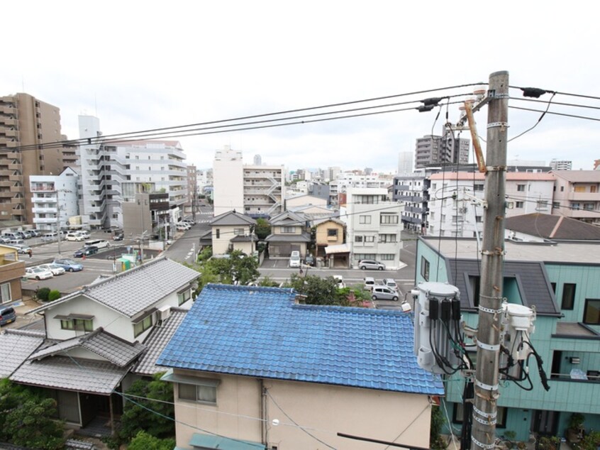 室内からの展望 中広ハイム