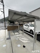 駐輪場 ロータス