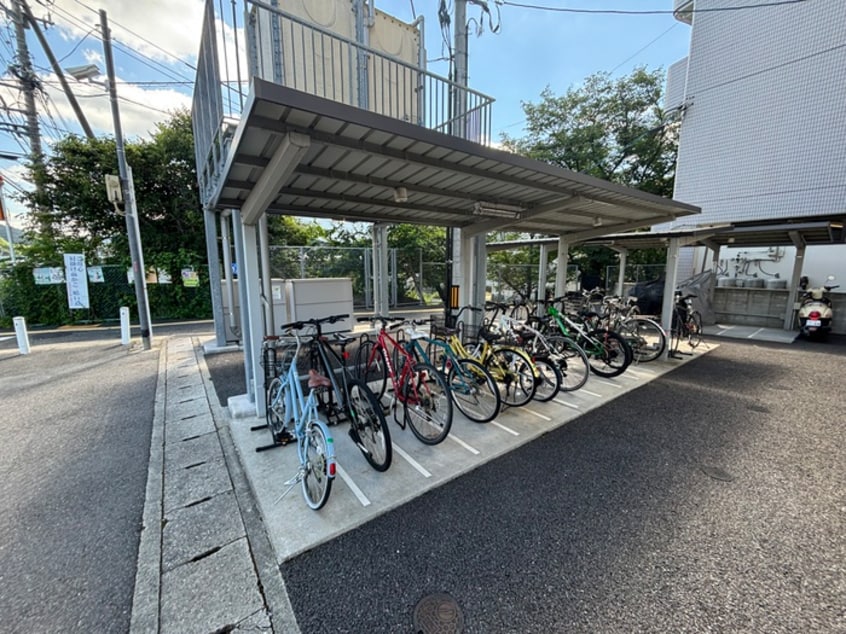 駐輪場 ヴェールＭ