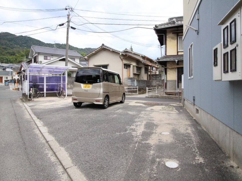 駐車場 メゾン花上