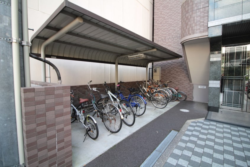 駐輪場 グラシア幟町