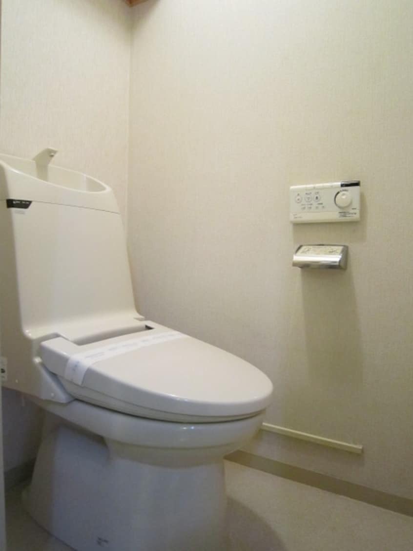 トイレ 明貴マンション1001