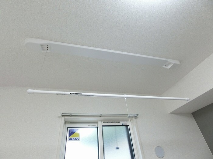 内観写真 Sun　West
