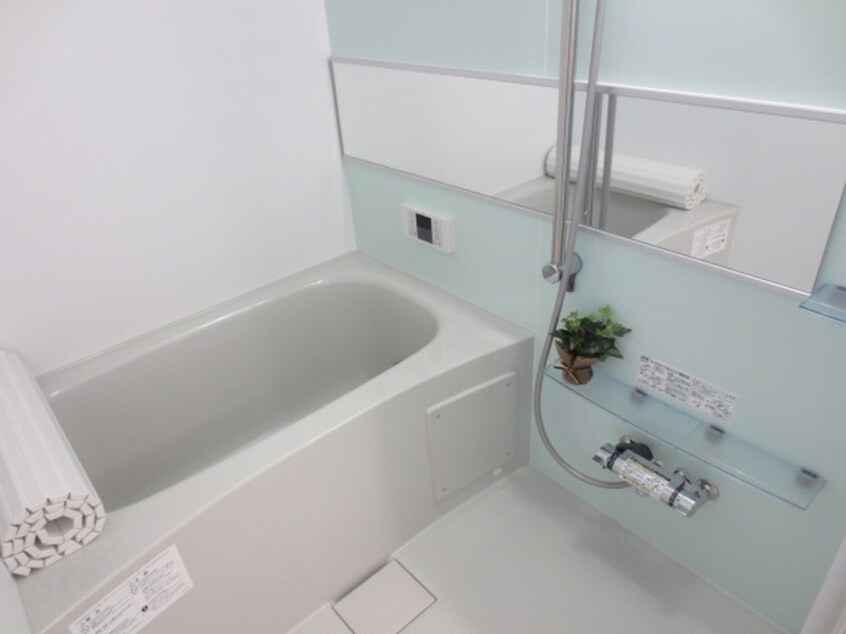 バス／シャワールーム等 フローラル清水　A棟