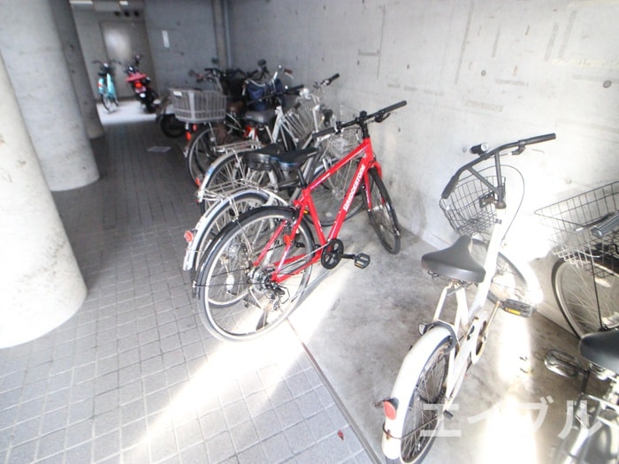 駐輪場 ウィング楽々園
