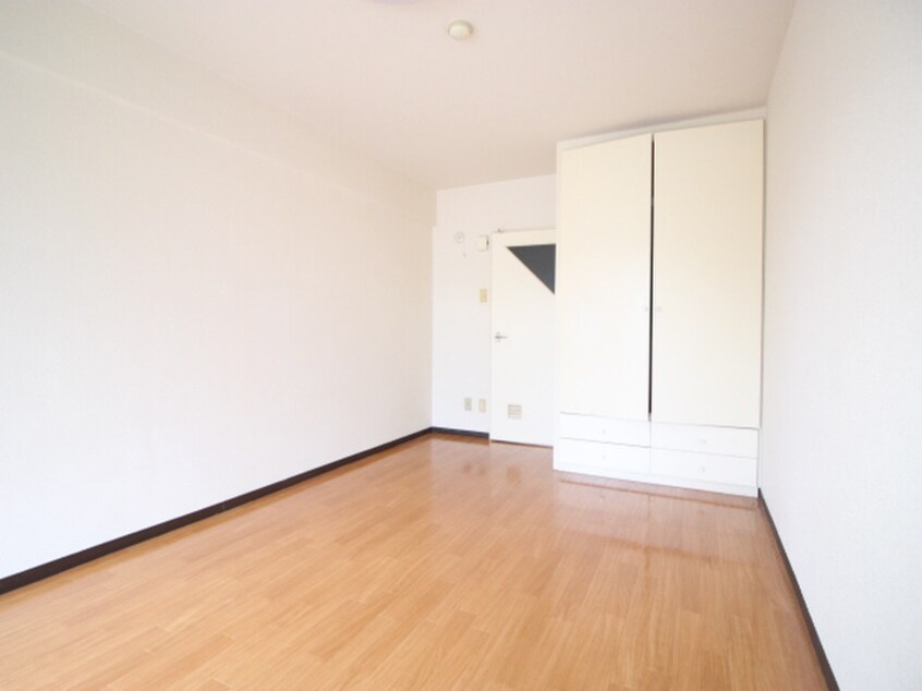 居室 ウィング楽々園