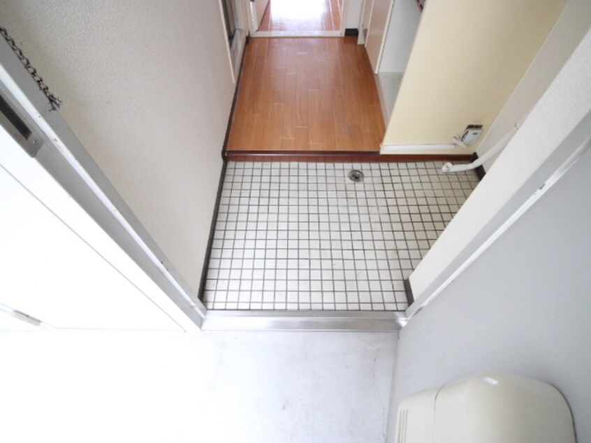 玄関 ウィング楽々園