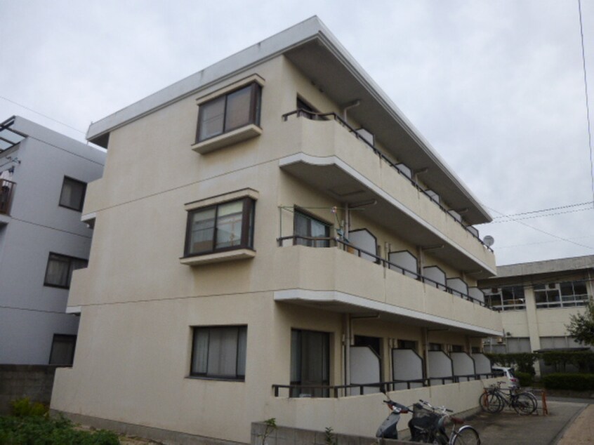 外観写真 クレスト曽根