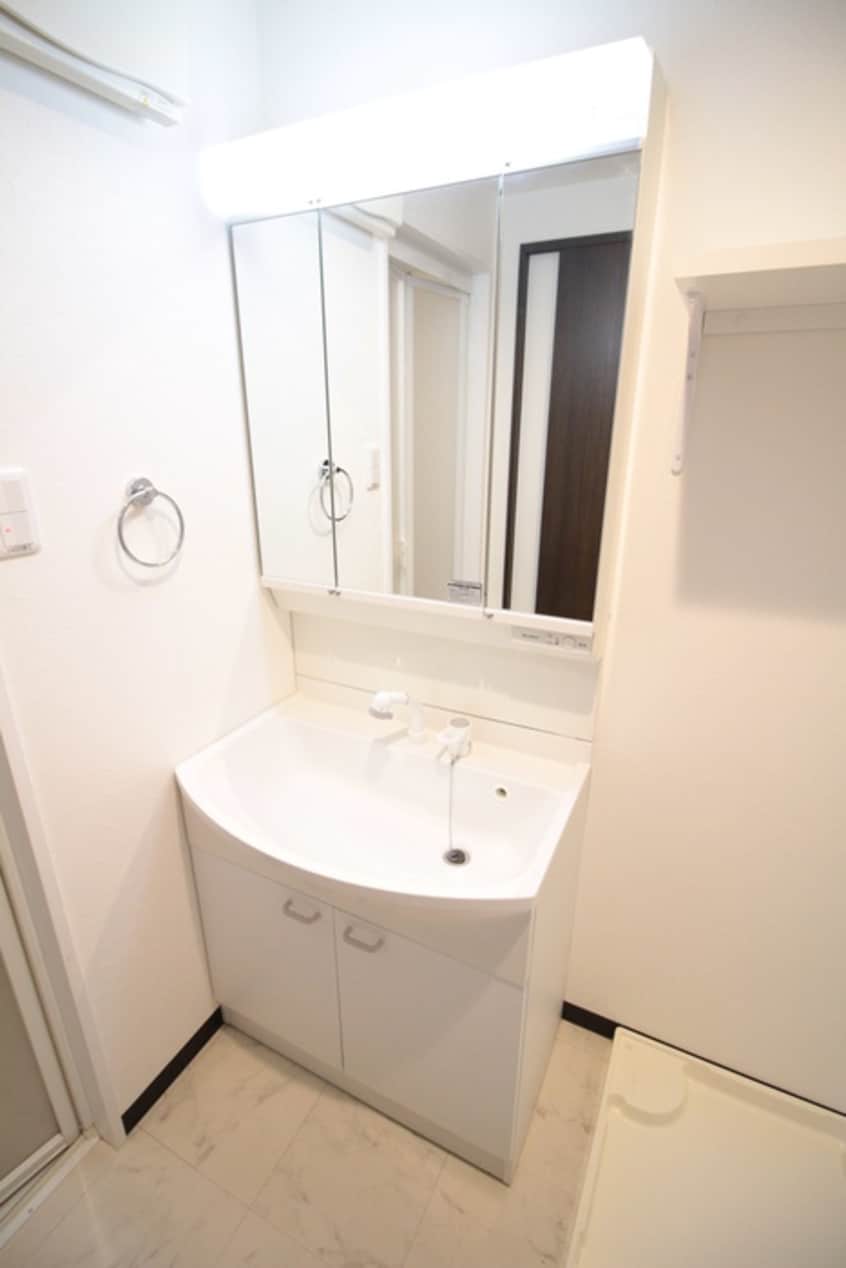 洗面 Ｌｉｏｎ銀山町