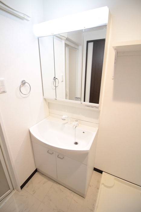 洗面 Ｌｉｏｎ銀山町