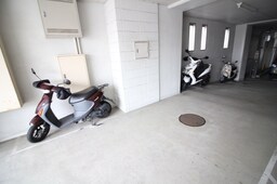 バイク置き場