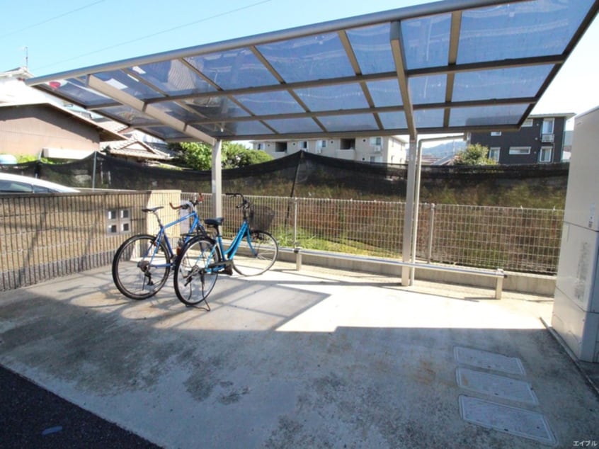 駐輪場 COCOCIA　TENNMA