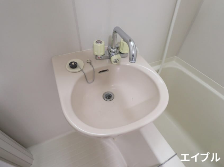 洗面 サンロ－レル串戸