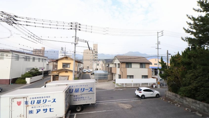 室内からの展望 サンロ－レル串戸