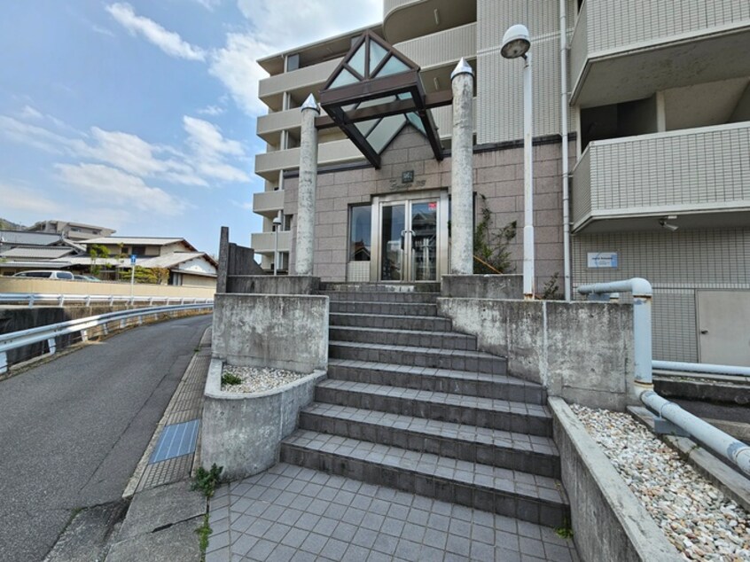 エントランス部分 スクエア33