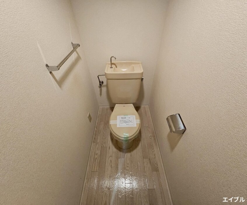 トイレ スクエア33