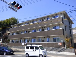 ルクプルＡ棟