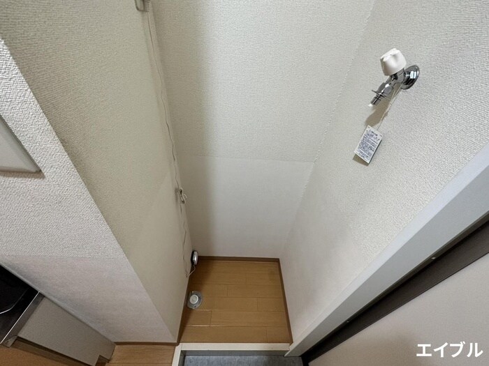 洗濯機置場 ニホコーポラスⅢ