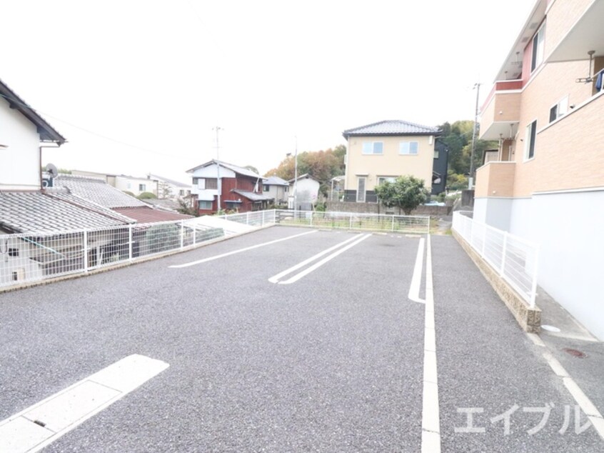 駐車場 ルピナス　Ｓ