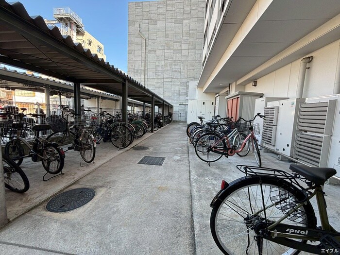 駐輪場 GranCrede