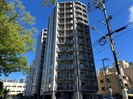ﾗﾙｳｪﾝﾃﾞｨ縮景園前 ｳｴｽﾄ(302)の外観