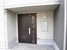 エントランス部分 エルマーナ　A棟