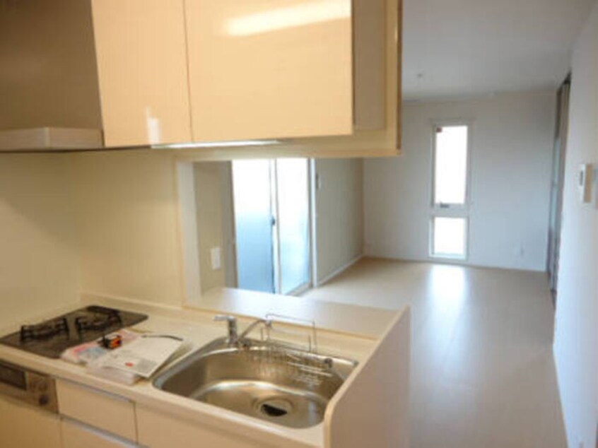 キッチン エルマーナ　B棟