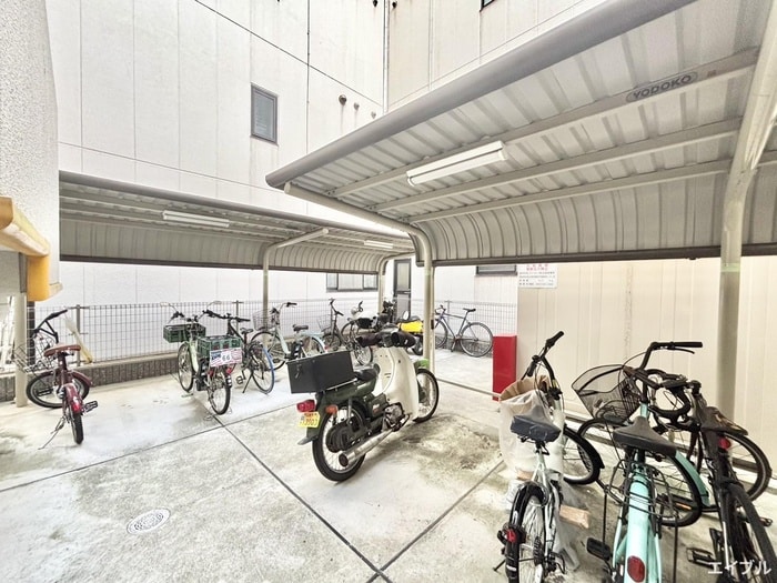 駐輪場 月光呉本通２丁目