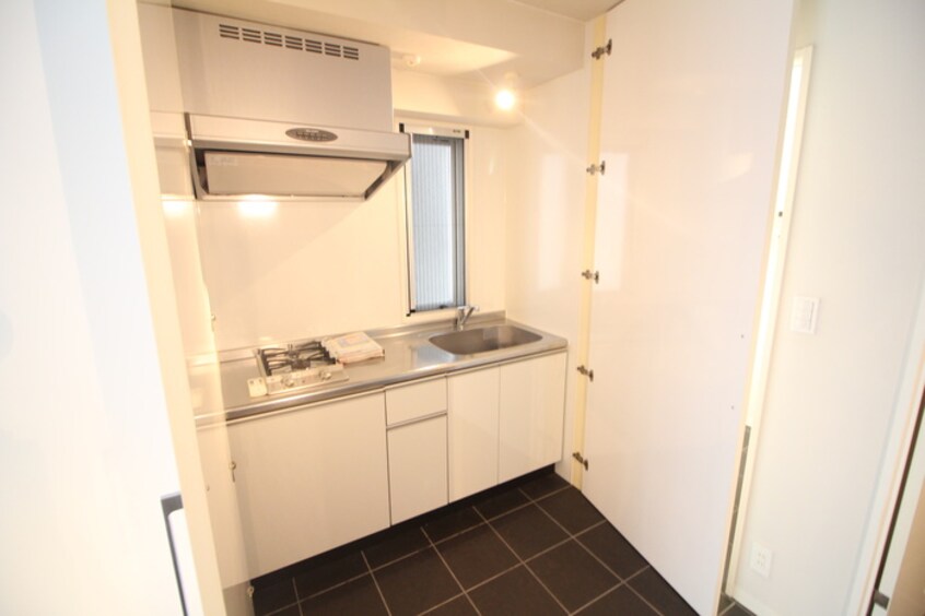 キッチン Ｌｉｆｅｍｅｎｔ平和大通り