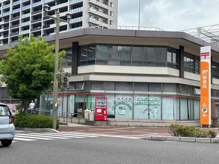 呉郵便局(郵便局)まで450m エイホームビル
