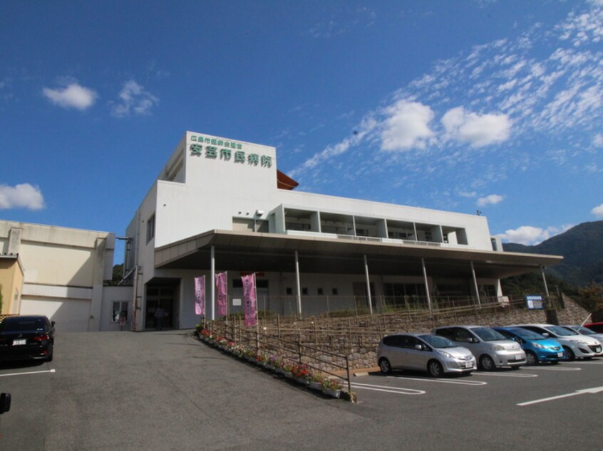 安芸市民病院(病院)まで440m ロ－ズコ－トＨＡＴＡＫＡＣ棟