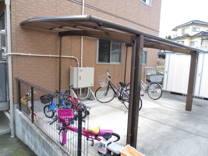 駐輪場 大毛寺ハイツ　C棟