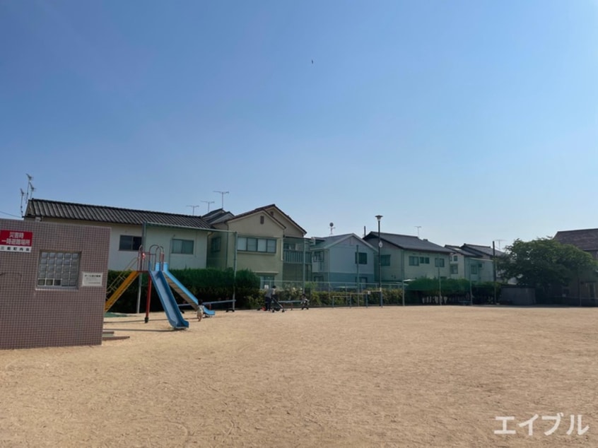 三筋公園(公園)まで350m Ｋ・Ｂ・Ｍ三筋