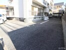 バイク置き場 有岡ビル
