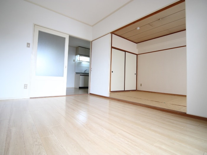 居室 第２鈴峰ビル