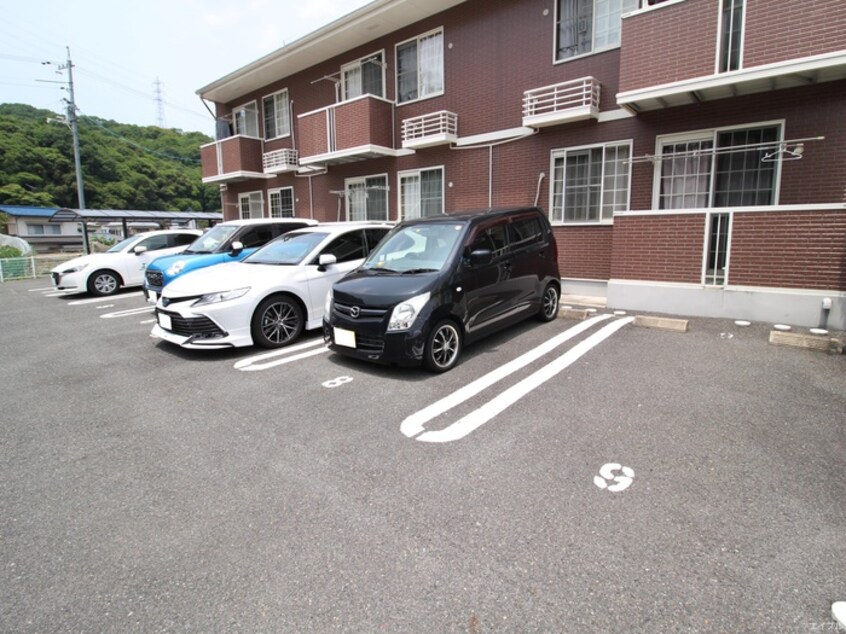 駐車場 サンコ－ポミヤケ