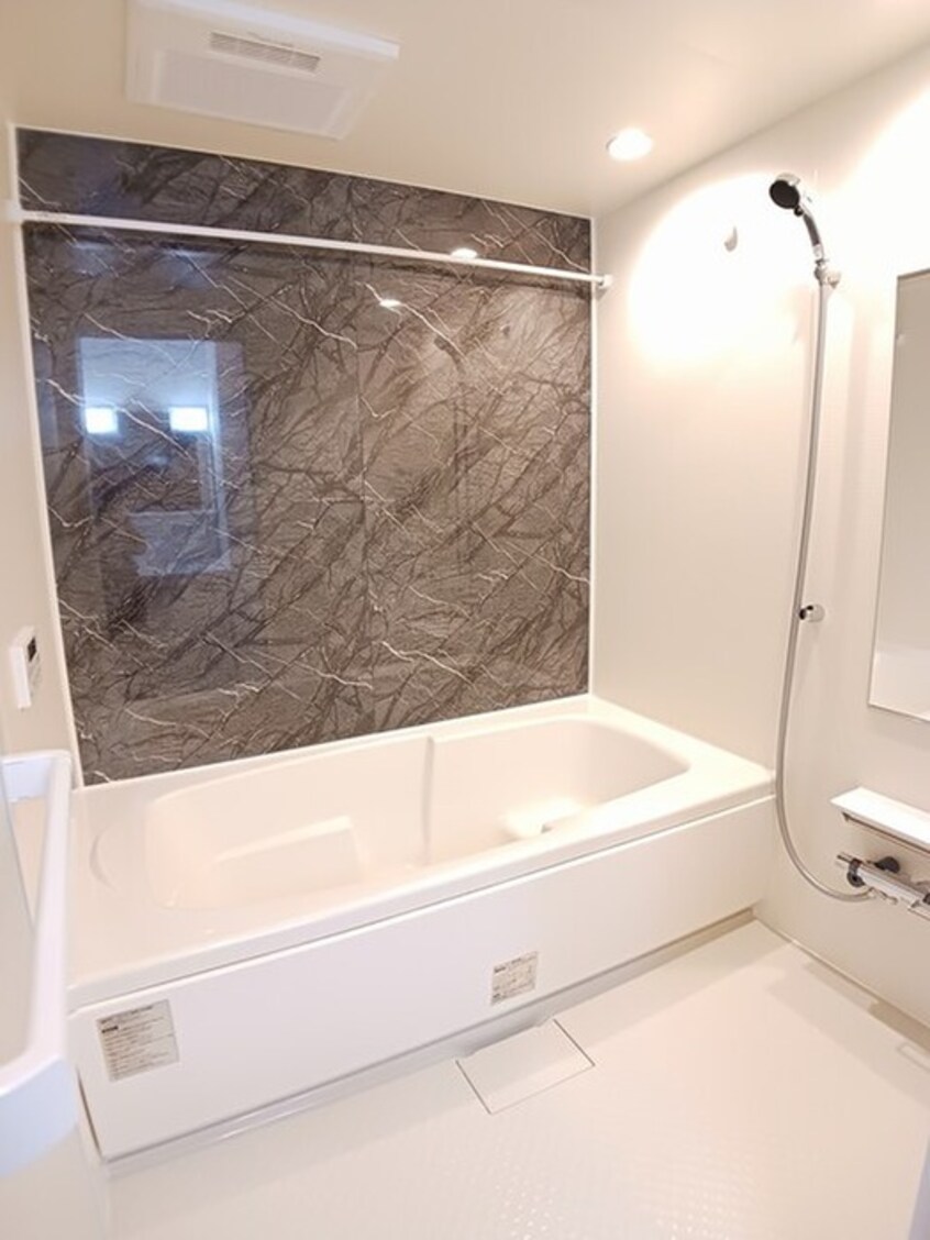 バス／シャワールーム等 ファミリアメゾンⅢ