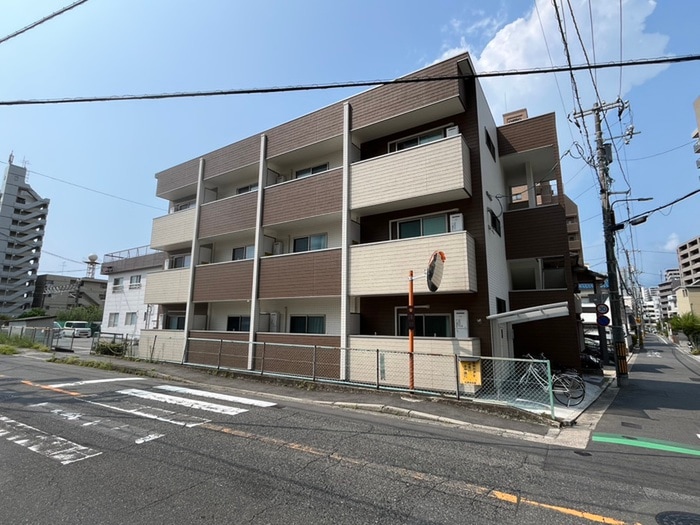 外観写真 ＡＸＡ五日市駅前