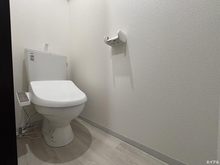 トイレ ＡＸＡ五日市駅前