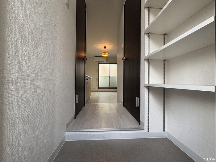 玄関 ＡＸＡ五日市駅前