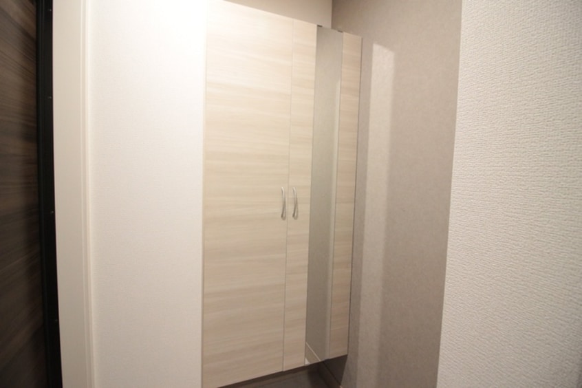 靴箱 段原陽和荘